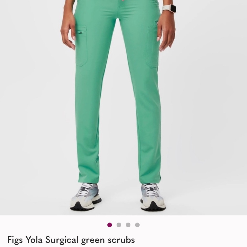 Figs Yola Green  scrubs size small.